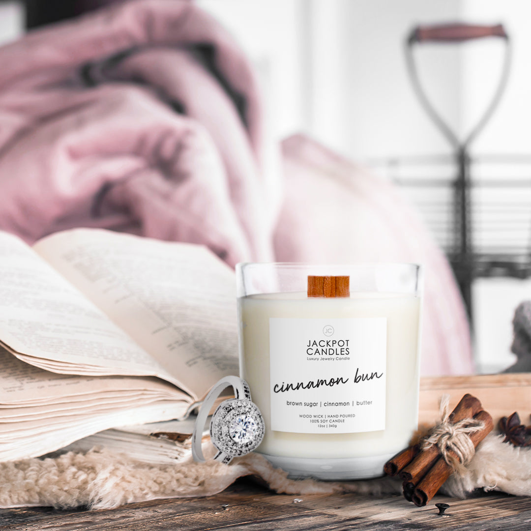 Cinnamon Bun Wooden Wick Candle